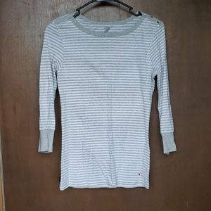 3 quarter sleeve shirt